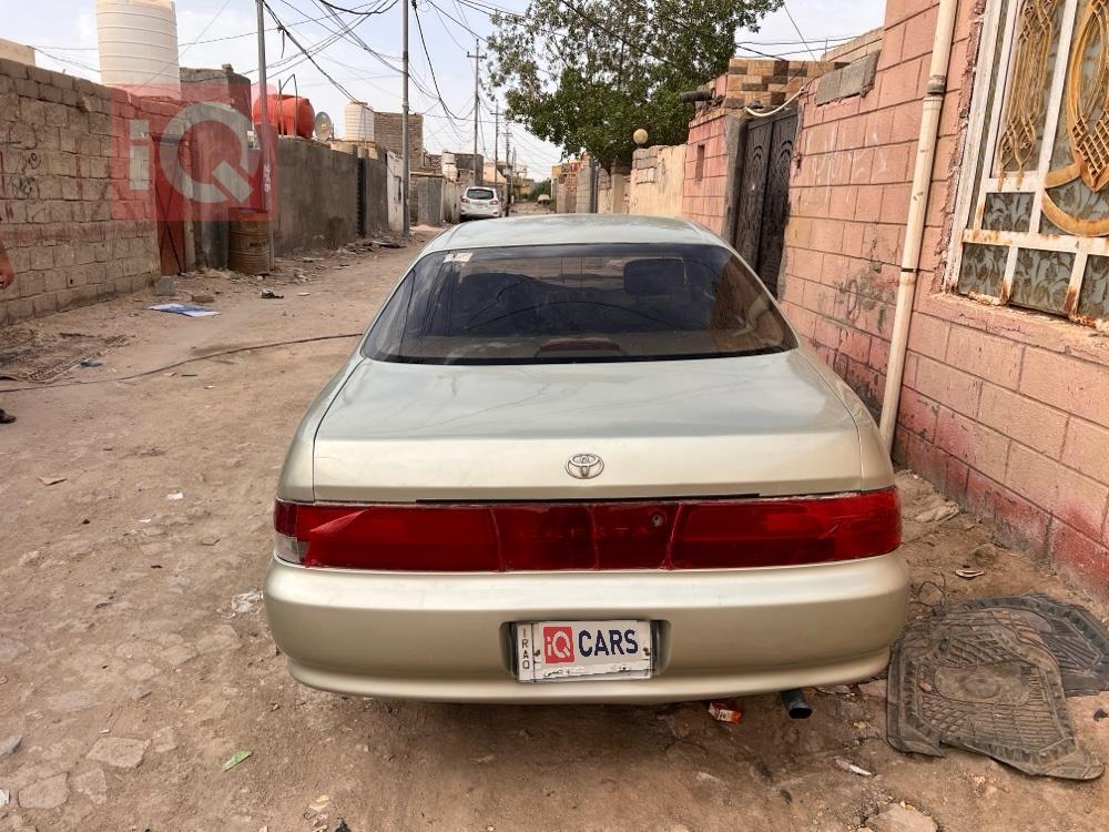 تويوتا كريستا
